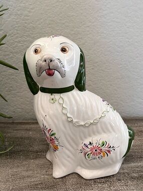 Vintage Portugal Reel,Spaniel Dog, Hand Painted Ceramic Dog Figurine, 8" Tall